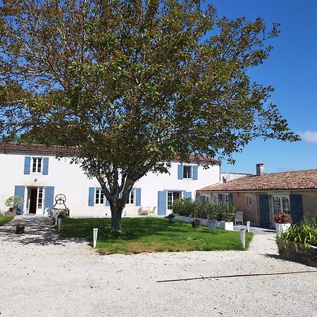 Campagne Ocean Bed and Breakfast Montroy Buitenkant foto